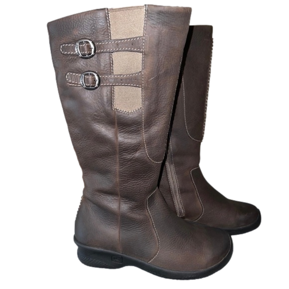 Keen Shoes - Woman’s Bern Baby Bern brown/tan leather Keen riding style boots. Size 6.5. New.